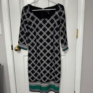 WHITE HOUSE BLACK MARKET Dress Black Plaid-Green Womans-3/4" sleeves-lined- sz 2